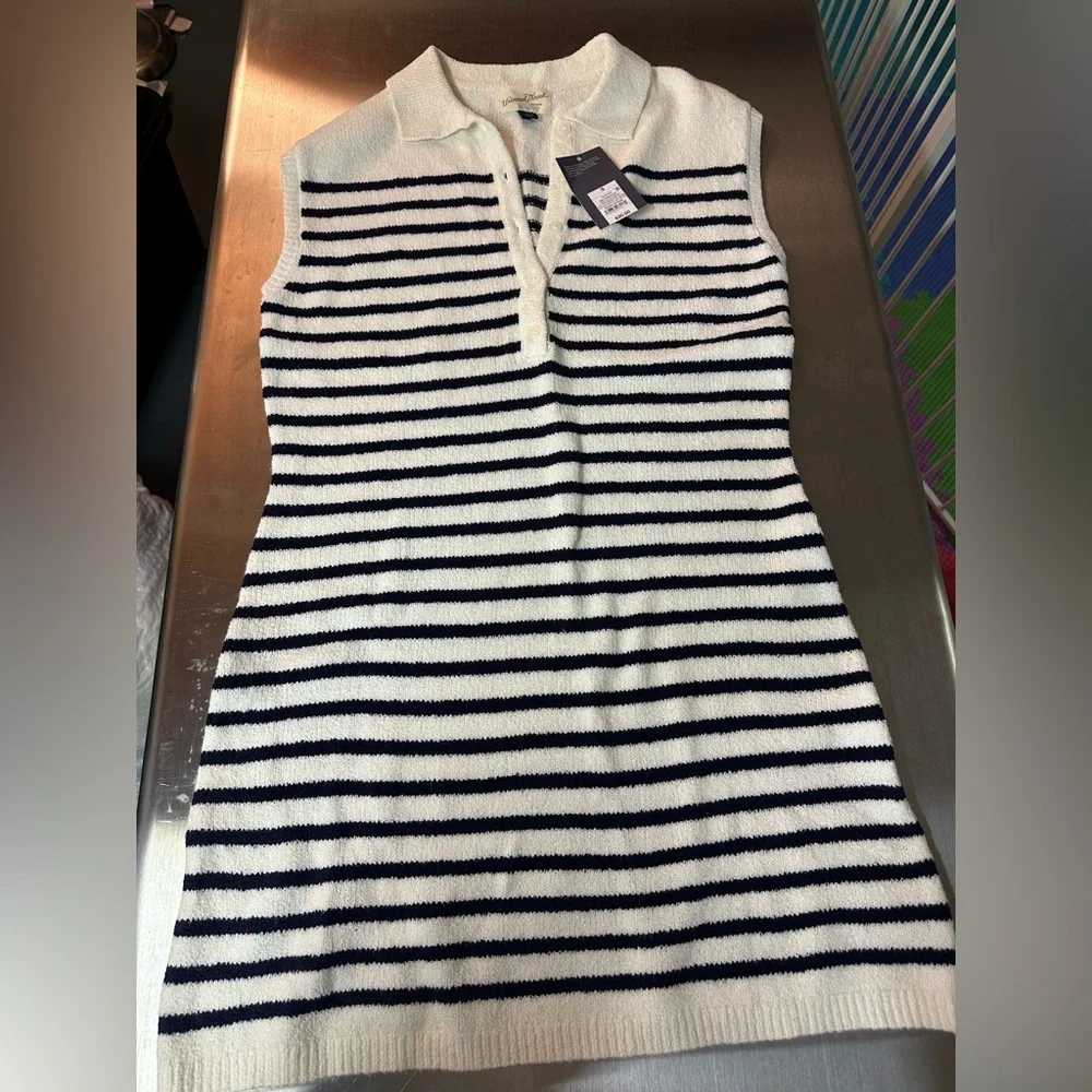 Universal Thread Navy and White Striped sweater Dress‎